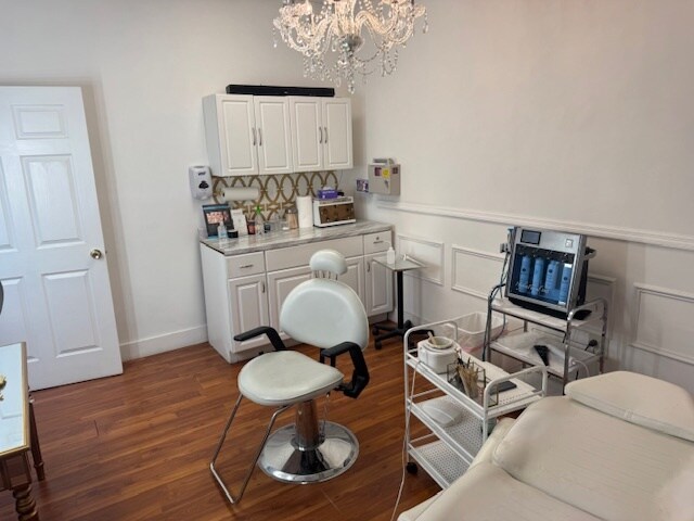 More Photos Of 3808 SW 8th St, Coral Gables Unknown For Lease
