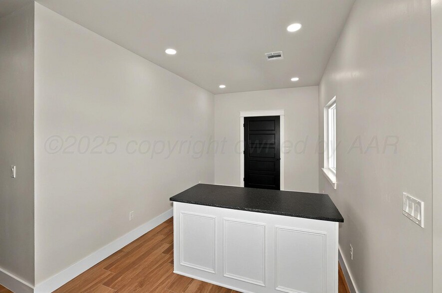 More Photos Of 8581 Cargo Ln, Amarillo Flex For Sale