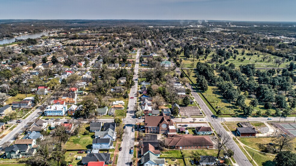 More Photos Of 602-604 3rd St, Augusta Apartments For Sale