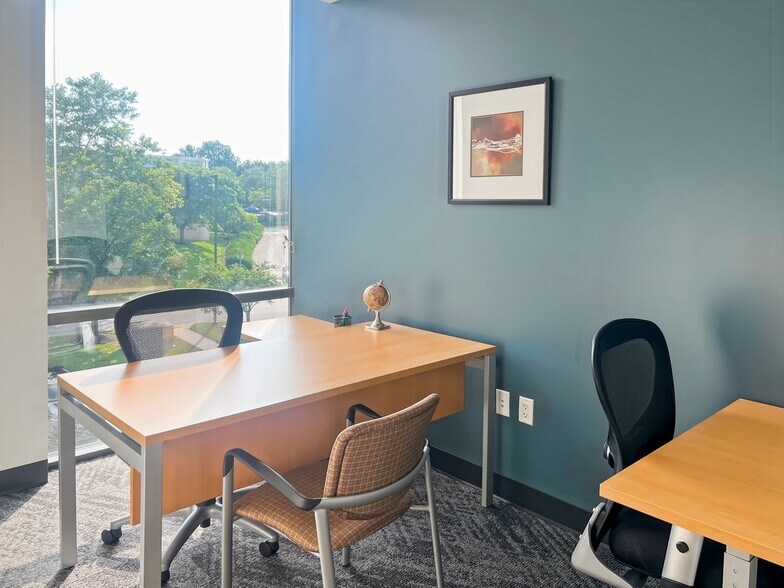 More Photos Of 1829 Reisterstown Rd, Pikesville Coworking Space