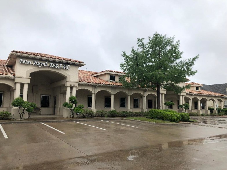 More Photos Of 1001 Long Prairie Rd, Flower Mound Medical For Sale