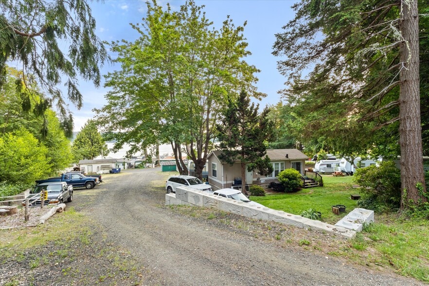 More Photos Of 15781 NE North Shore Rd, Tahuya Specialty For Sale