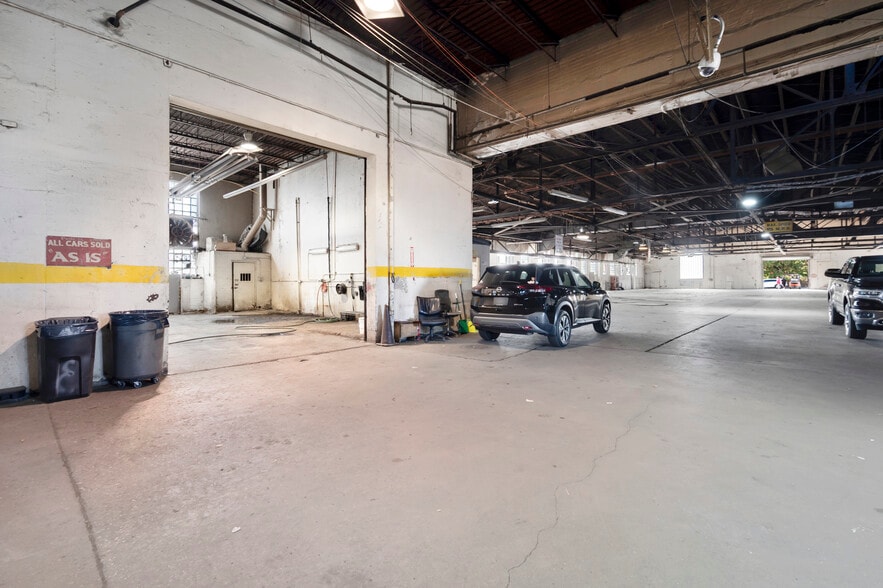 More Photos Of 1905 Brentwood Rd NE, Washington Warehouse For Lease