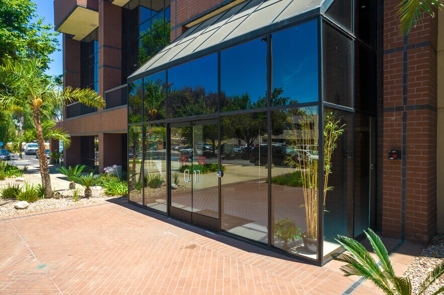More Photos Of 27720 Jefferson Ave, Temecula Office For Lease