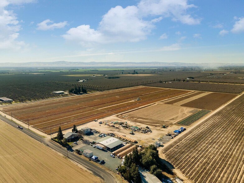 More Photos Of 9715 E Sedan Ave, Manteca Land For Sale