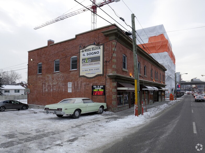 More Photos Of 606 Meredith Rd NE, Calgary Restaurant For Sale