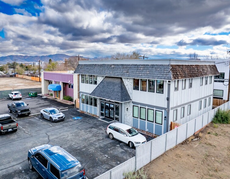 More Photos Of 620 E Plumb Ln, Reno Office For Lease