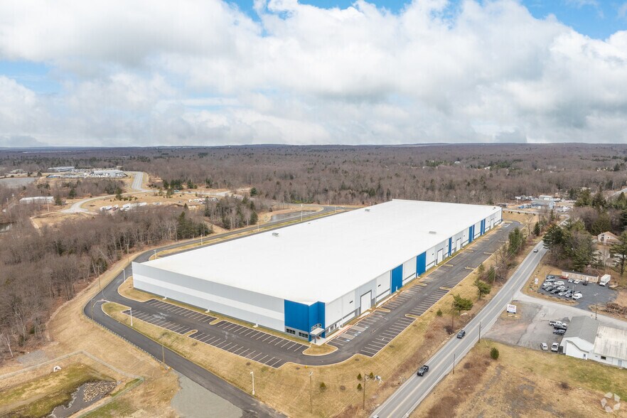 More Photos Of 1901 Corporate Center Drive East, Tobyhanna Industrial For Lease