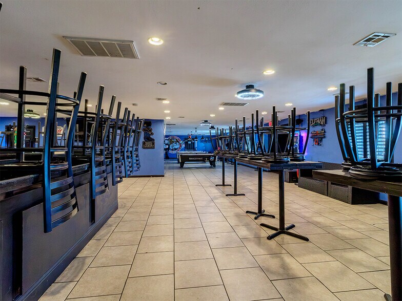 More Photos Of 12131 14th St, Yucaipa Restaurant For Lease