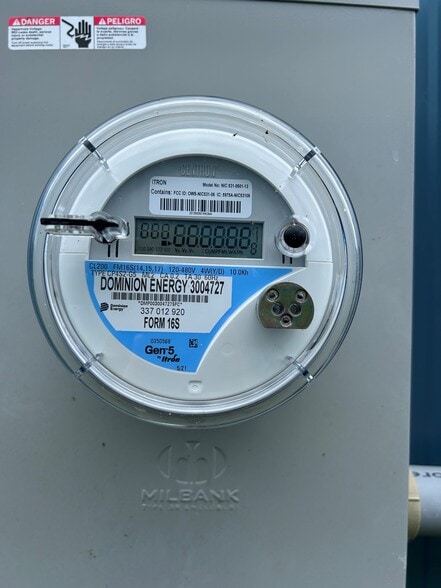 More Photos Of 7587 Sandlapper Pky, North Charleston Distribution For Lease