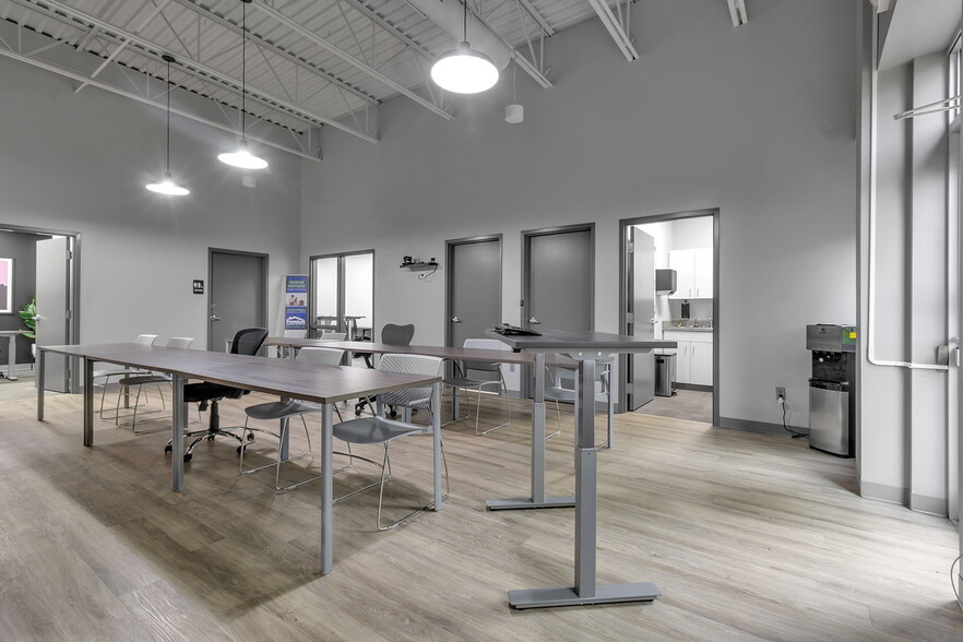 More Photos Of 6031-6045 Transit Rd, East Amherst Unknown For Lease