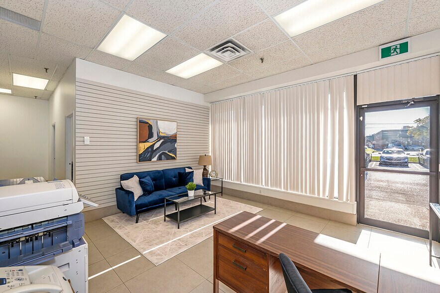 More Photos Of 5775 Atlantic Dr, Mississauga Distribution For Sale