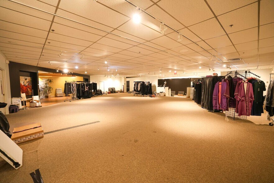 More Photos Of 2470 US Highway 1, Lawrenceville Freestanding For Lease