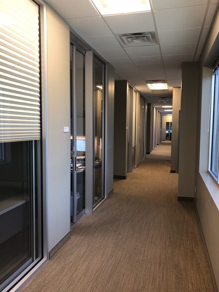 More Photos Of 3060 Little Hills Expy, Saint Charles Office For Lease