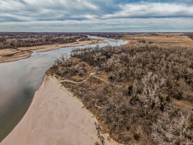 More Photos Of 79+/- Acres on 272nd Rd. Rd @ 41st Rd, Arkansas City Land For Sale