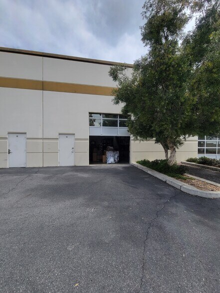 More Photos Of 909 S Cucamonga Ave, Ontario Warehouse For Sale