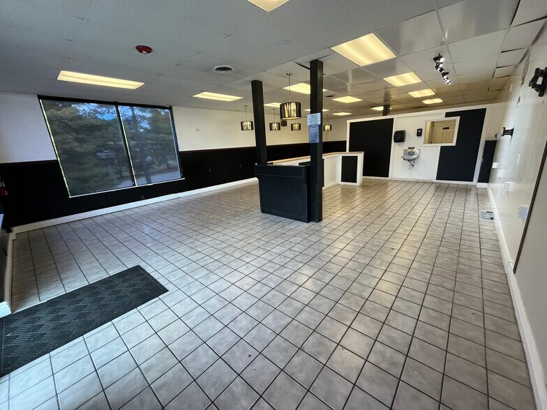 More Photos Of 9 Cedar Swamp Rd, Smithfield Unknown For Lease