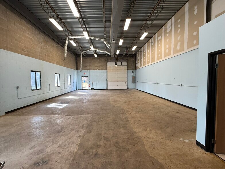 More Photos Of 432 Sand Shore Rd, Hackettstown Flex For Lease