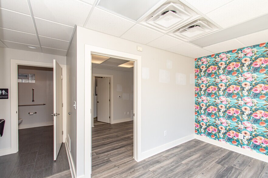 More Photos Of 212 E Court St, Sidney Office For Sale