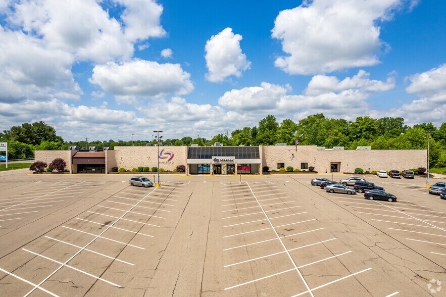 More Photos Of 850-860 W 4th St, Mansfield Freestanding For Lease