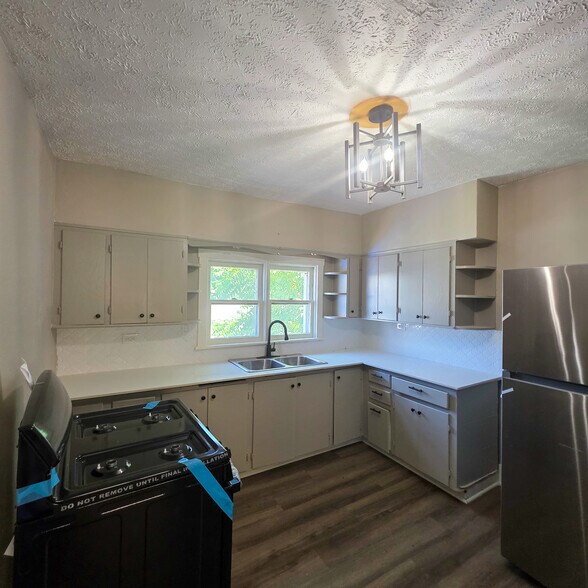 More Photos Of 318 Harding St, Danville Apartments For Sale