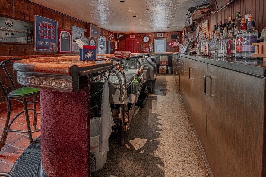 More Photos Of 2575 Academy St, Ransomville Restaurant For Sale