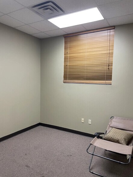More Photos Of 166 N Loop 1604 E, San Antonio Storefront Retail Office For Sale