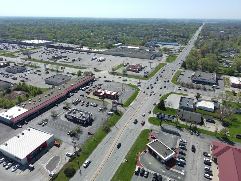 More Photos Of 4830 S Emerson Ave, Indianapolis Storefront Retail Office For Lease