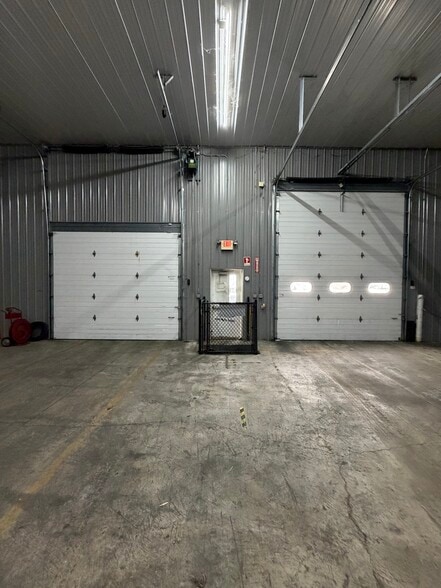 More Photos Of 4388 Gibsonia Rd, Gibsonia Warehouse For Lease