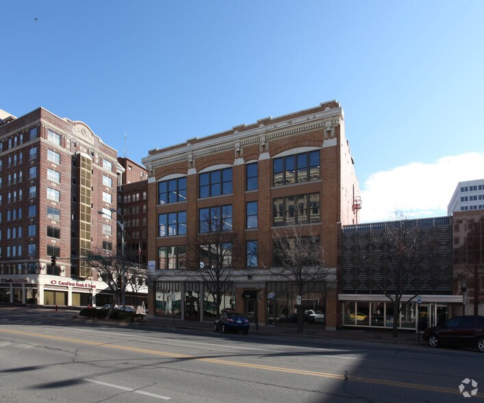 More Photos Of 900 S Kansas Ave, Topeka Office For Lease
