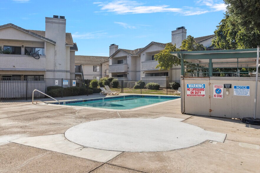 More Photos Of 3101 Buchanan Rd, Antioch Apartments For Sale