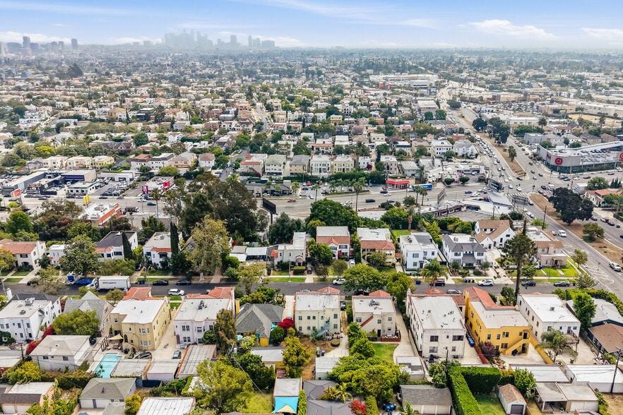 More Photos Of 1259 S Orange Dr, Los Angeles Apartments For Sale