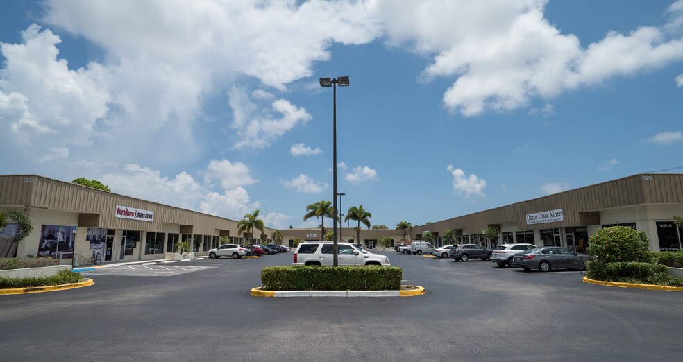 More Photos Of 6758 N Military Trl, West Palm Beach Unknown For Lease