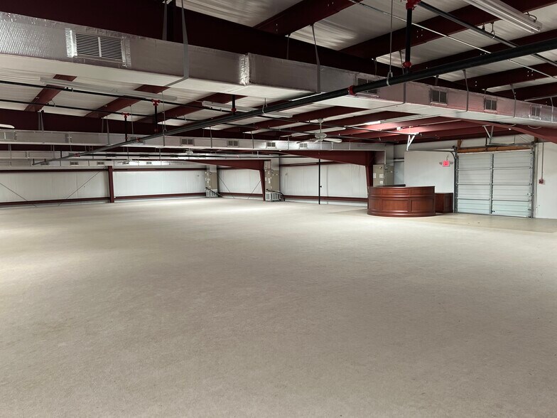 More Photos Of 4388 Sudderth Rd, Buford Warehouse For Sale