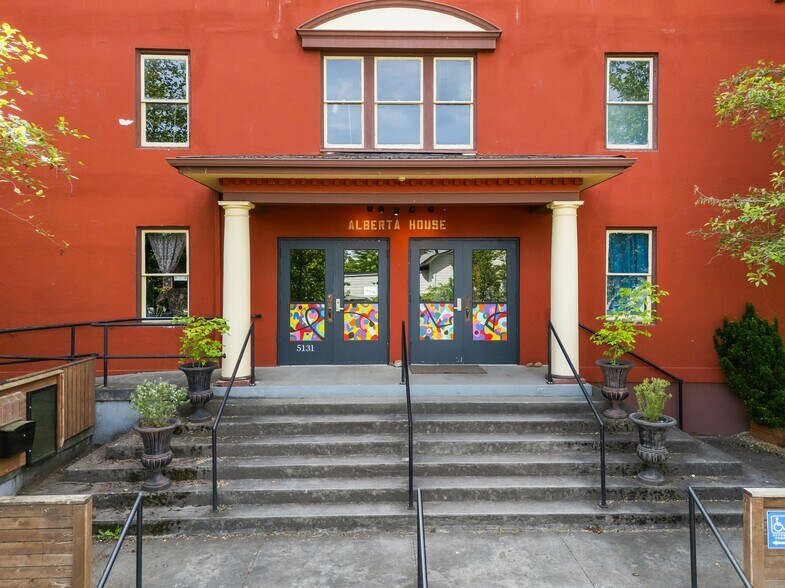 More Photos Of 5131 NE 23rd Ave, Portland Religious Facility For Sale