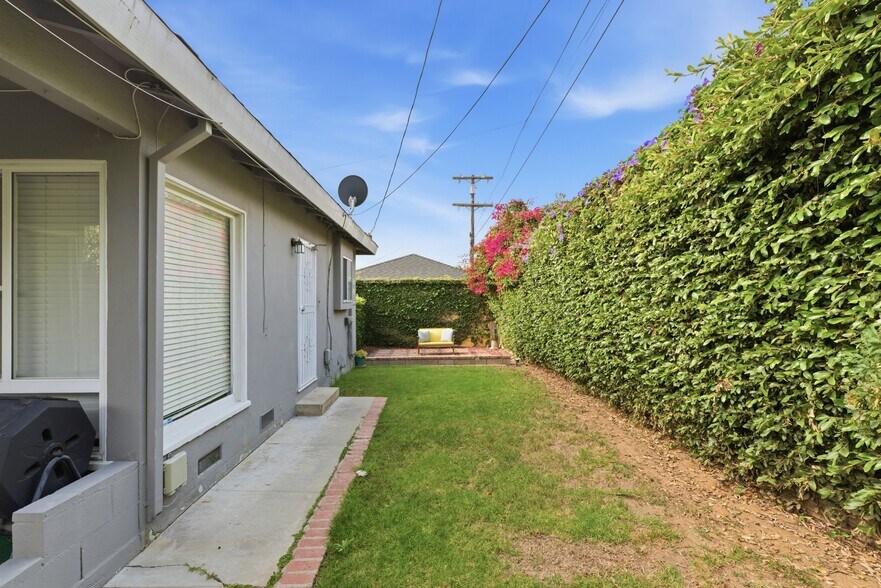 More Photos Of 6257 La Tijera Blvd, Los Angeles Multifamily For Sale