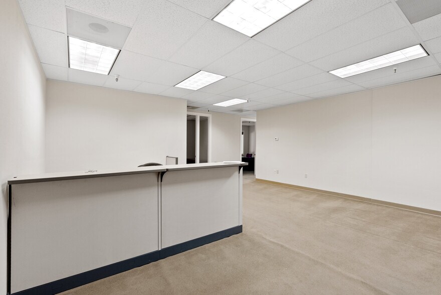 More Photos Of 289 S San Antonio Rd, Los Altos Office For Lease