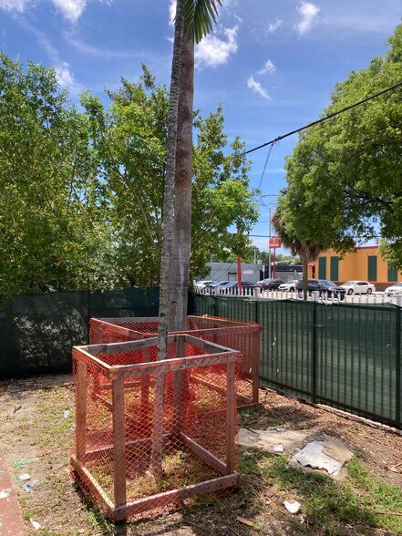 More Photos Of 729 NW 55th Ter, Miami Apartments For Sale