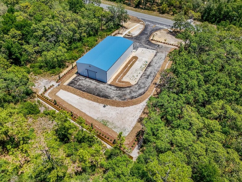 More Photos Of 8037 Treiman Blvd, Webster Warehouse For Sale