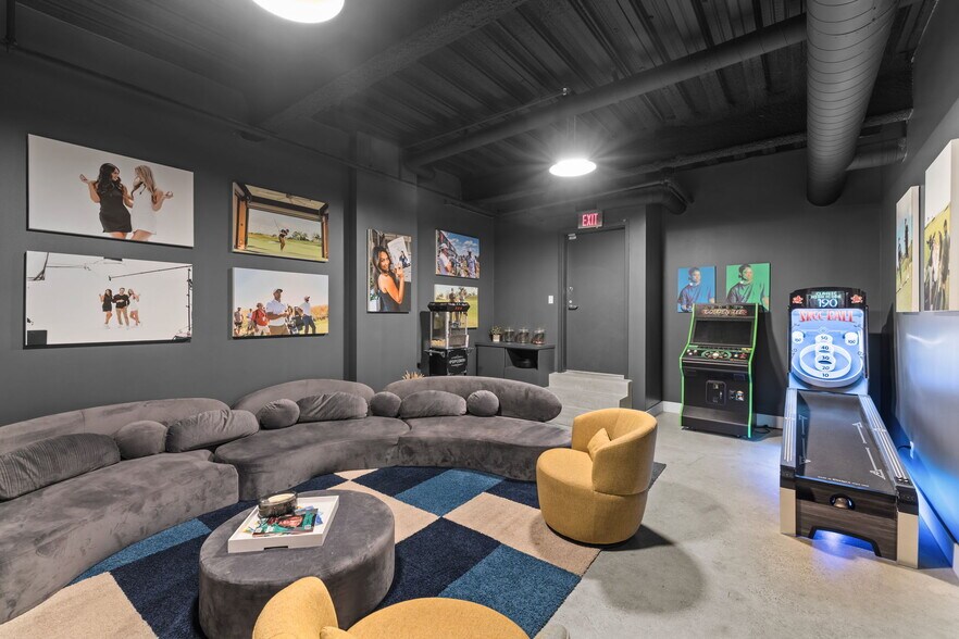 More Photos Of 501 S Beverly Dr, Beverly Hills Medical For Lease