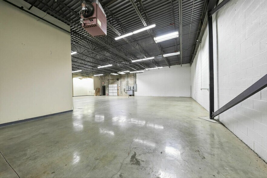 More Photos Of 50 W TechneCenter Dr, Milford Light Distribution For Sale