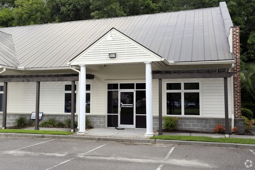 More Photos Of 5401 Netherby Ln, North Charleston Medical For Sale