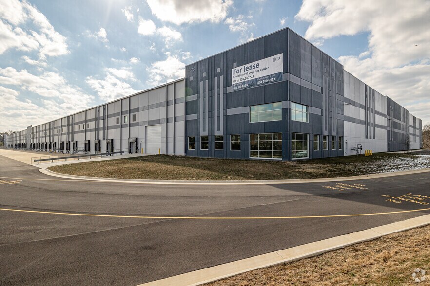 More Photos Of 11525 Lakeridge Pky, Ashland Distribution For Lease