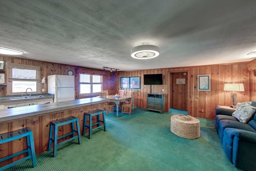 More Photos Of 9023 Gerhard st, Nags Head Apartments For Sale