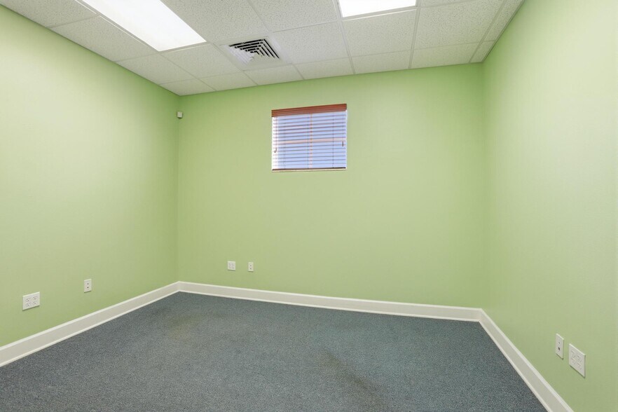More Photos Of 344 S Woodland Blvd, Deland Office For Sale