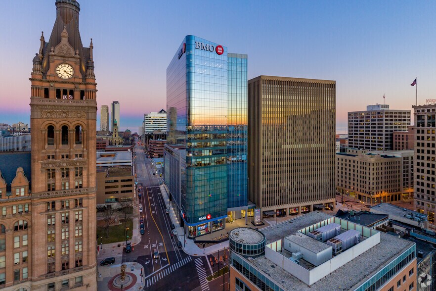 More Photos Of 790 N Water St, Milwaukee Office For Lease