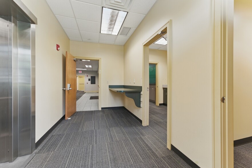 More Photos Of 460 Newton St, South Hadley General Retail For Lease