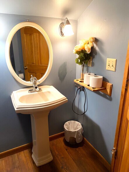 More Photos Of 151 Smead Hill Rd, Greenfield Specialty For Sale