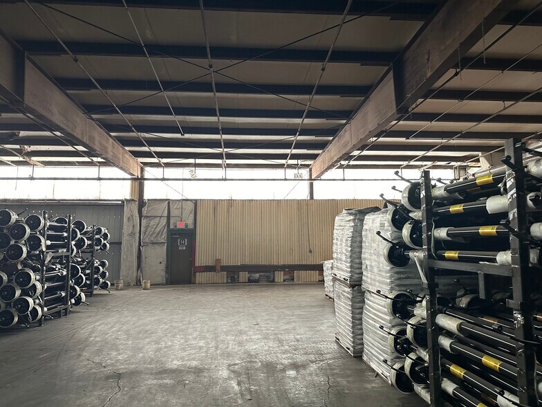 More Photos Of 1507 S Olive St, South Bend Warehouse For Lease