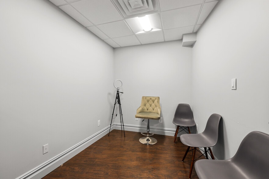 More Photos Of 9 Prospect Park W, Brooklyn Apartments For Sale